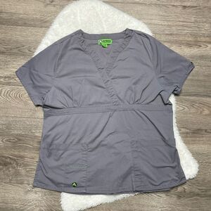 Crocs Grey Mock Neck Scrub Top Medical Uniform Size Medium Pockets